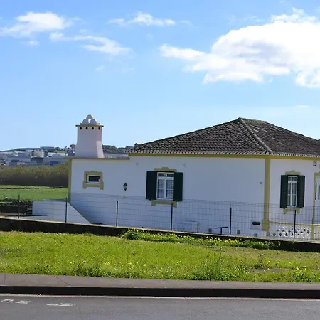 T1 - Santa Cruz Praia da Vitória